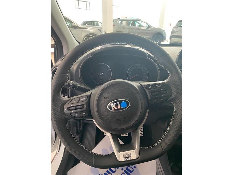 Emmeauto autosalone plurimarche vendita auto Nuove, usate, km0 e aziendali