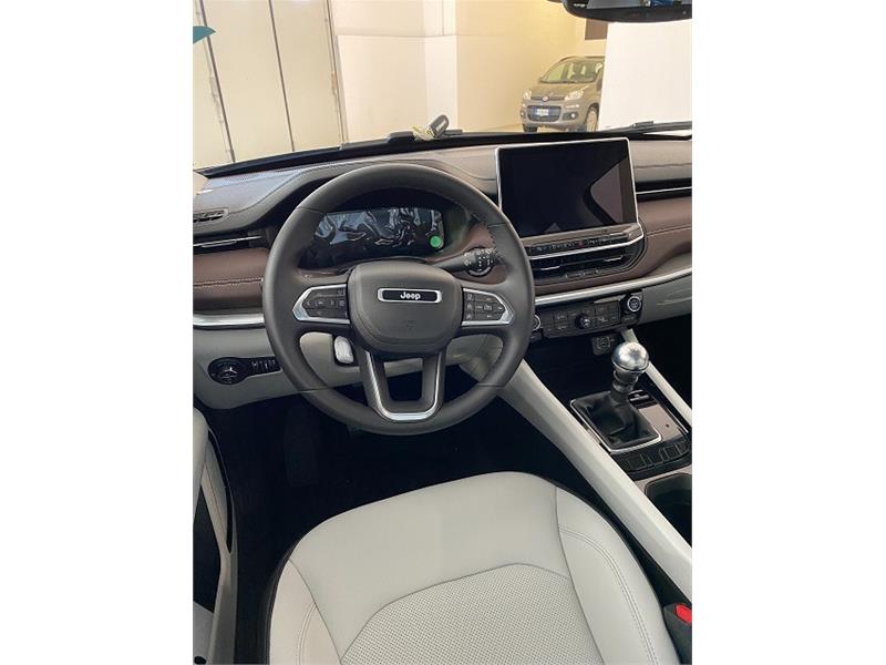 Emmeauto autosalone plurimarche vendita auto Nuove, usate, km0 e aziendali