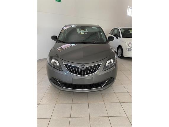 Emmeauto autosalone plurimarche vendita auto Nuove, usate, km0 e aziendali
